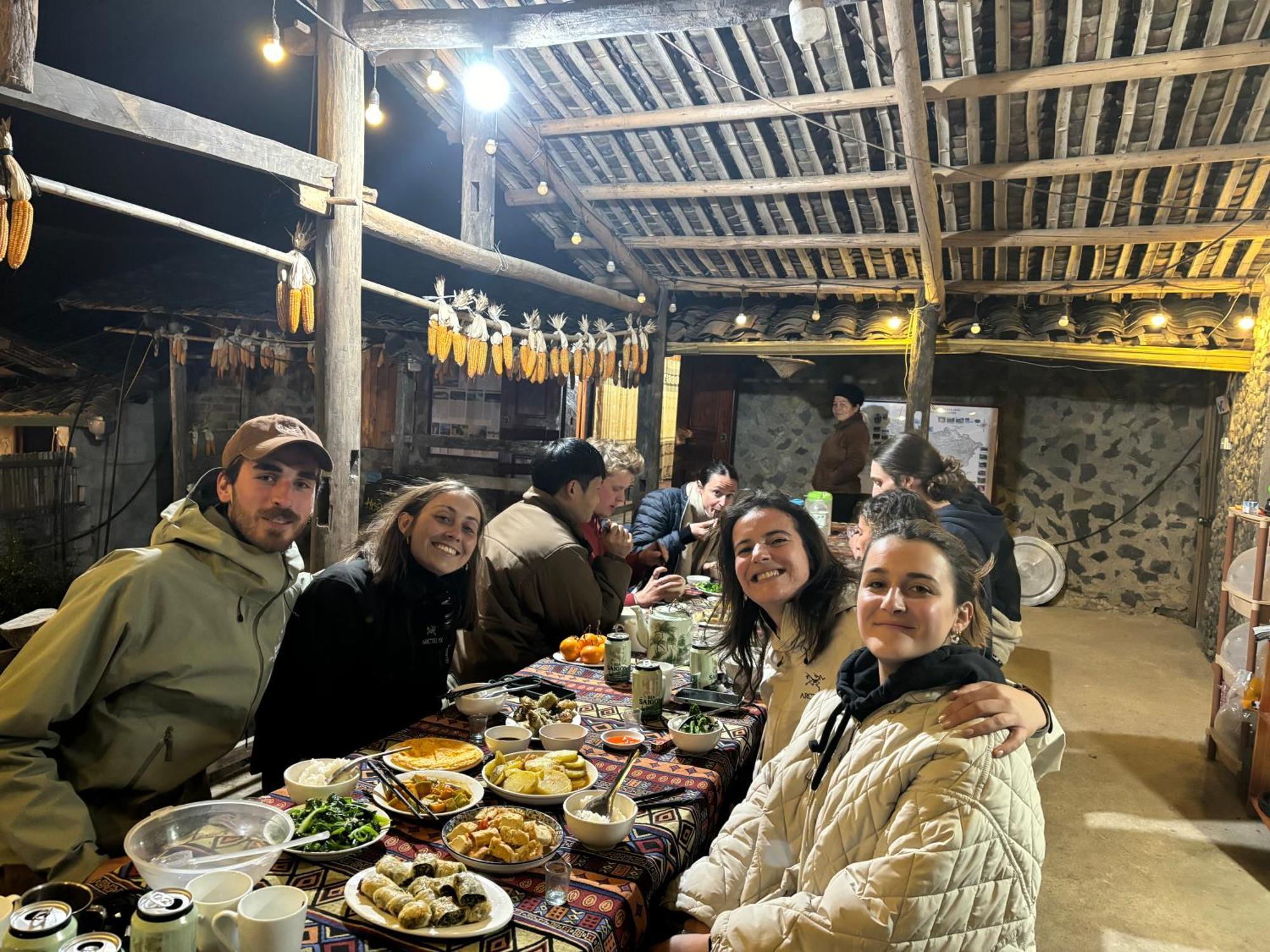 Hoàng Công Bản Giốc Homestay Cao Bang Extérieur photo